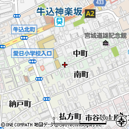 東京都新宿区中町26周辺の地図