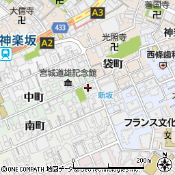 東京都新宿区中町3周辺の地図