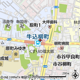 ファミリーマート牛込柳町駅前店周辺の地図