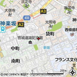 東京都新宿区中町38周辺の地図