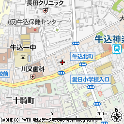 東京都新宿区箪笥町32周辺の地図