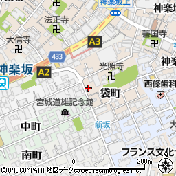 東京都新宿区袋町23周辺の地図