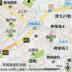 東京都新宿区岩戸町22周辺の地図