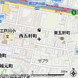 東京都新宿区東五軒町4-8周辺の地図