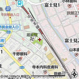 山梨県韮崎市中央町6-4周辺の地図