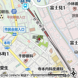 山梨県韮崎市中央町6-8周辺の地図