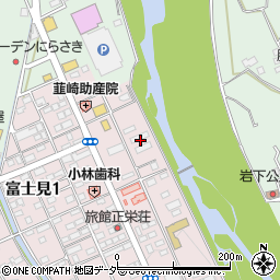 山梨県韮崎市富士見1丁目10周辺の地図