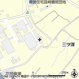 山梨県韮崎市穂坂町三ツ澤650周辺の地図