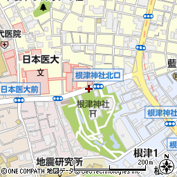 根津神社北口周辺の地図
