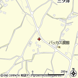 山梨県韮崎市穂坂町三ツ澤1130-1周辺の地図