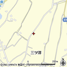 山梨県韮崎市穂坂町三ツ澤1199周辺の地図