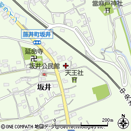 山梨県韮崎市藤井町坂井806-1周辺の地図