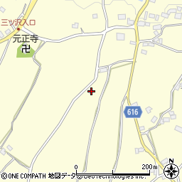 山梨県韮崎市穂坂町三ツ澤1221周辺の地図