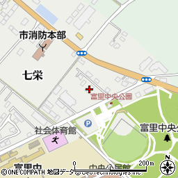 千葉県富里市七栄742-4周辺の地図