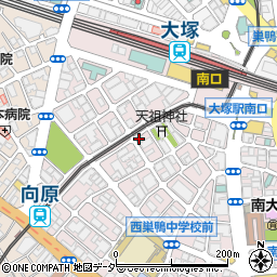 ファミリーマート南大塚三丁目店周辺の地図