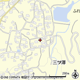 山梨県韮崎市穂坂町三ツ澤2685周辺の地図