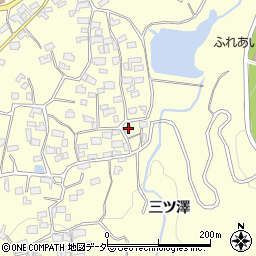 山梨県韮崎市穂坂町三ツ澤2680周辺の地図