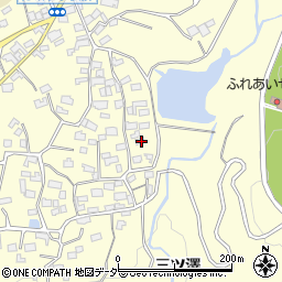 山梨県韮崎市穂坂町三ツ澤2602周辺の地図