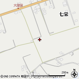千葉県富里市七栄90-18周辺の地図