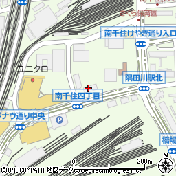 ファミリーマート南千住四丁目店周辺の地図