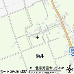 山梨県韮崎市藤井町駒井2271-1周辺の地図