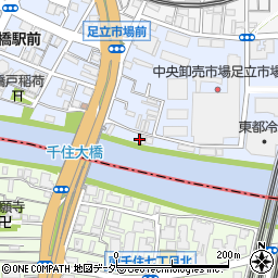 東京都足立区千住橋戸町70周辺の地図