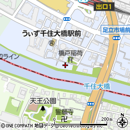 東京都足立区千住橋戸町28周辺の地図