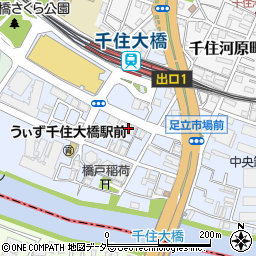東京都足立区千住橋戸町21周辺の地図
