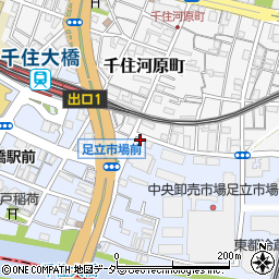 東京都足立区千住橋戸町47周辺の地図