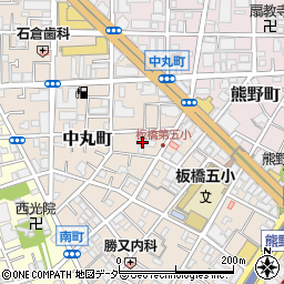 東京都板橋区中丸町33周辺の地図