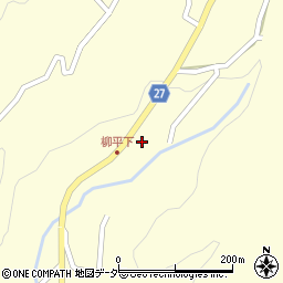 山梨県韮崎市穂坂町柳平234周辺の地図