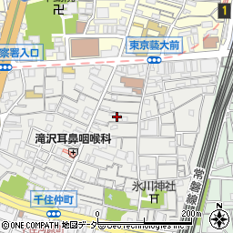 東京都足立区千住仲町22周辺の地図