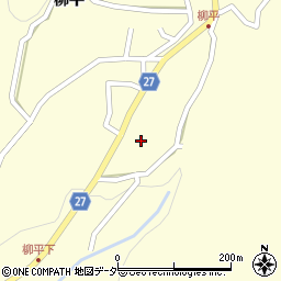 山梨県韮崎市穂坂町柳平180周辺の地図