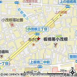 ファミリーマート小茂根二丁目店周辺の地図