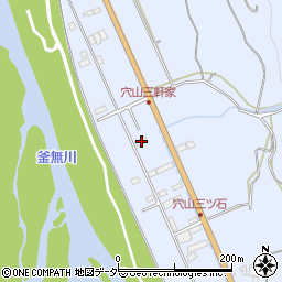 山梨県韮崎市穴山町8777周辺の地図