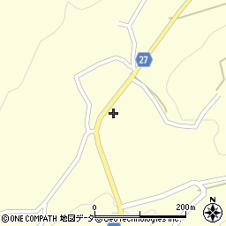 山梨県韮崎市穂坂町柳平832周辺の地図
