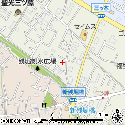 東京都武蔵村山市三ツ藤3丁目51-67周辺の地図
