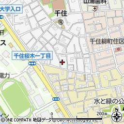 東京都足立区千住元町4周辺の地図