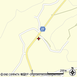 山梨県韮崎市穂坂町柳平841周辺の地図