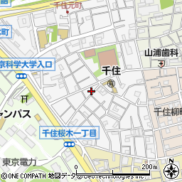 東京都足立区千住元町10周辺の地図