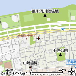 東京都足立区千住大川町42周辺の地図