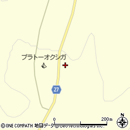 山梨県韮崎市穂坂町柳平2177周辺の地図