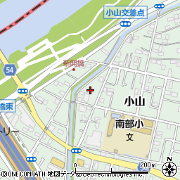千葉県松戸市小山215-1周辺の地図