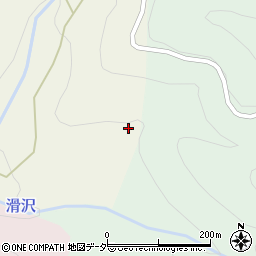 山梨県甲州市塩山小屋敷滑沢周辺の地図