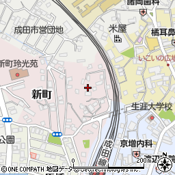 千葉県成田市新町882周辺の地図