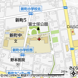 青梅市立新町小学校周辺の地図