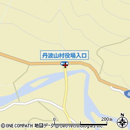 丹波山村商工会周辺の地図