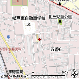 千葉県松戸市金ケ作419-44周辺の地図