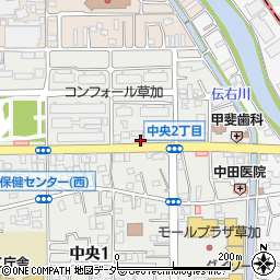 ファミリーマートアイダ草加中央店周辺の地図