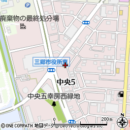 セブンイレブン三郷市役所東店周辺の地図